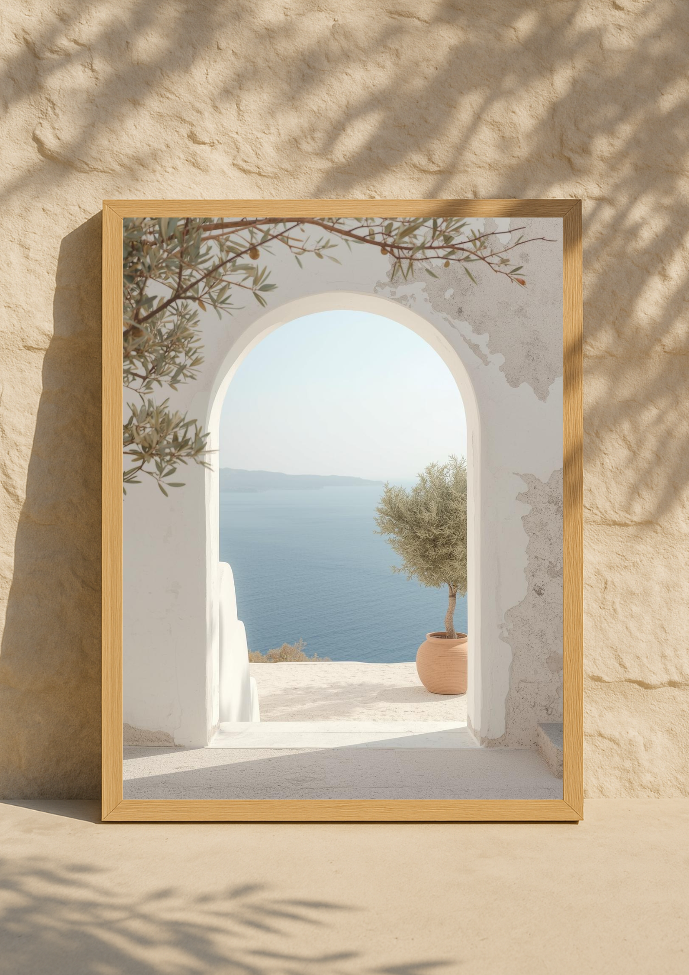 Affiche arche méditerranéenne vue mer – décoration murale lumineuse esprit sud