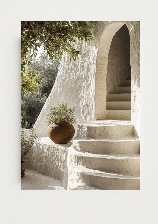 Affiche escalier blanc méditerranéen – décoration murale minimaliste sud