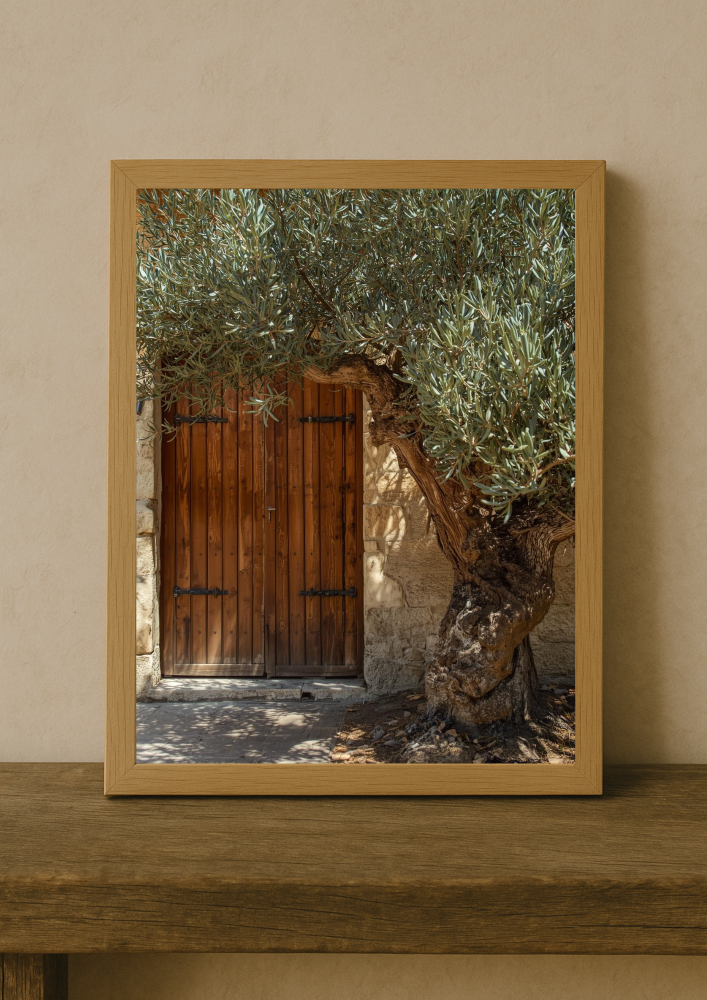 Affiche style provençal – olivier et façade en pierre, décoration salon