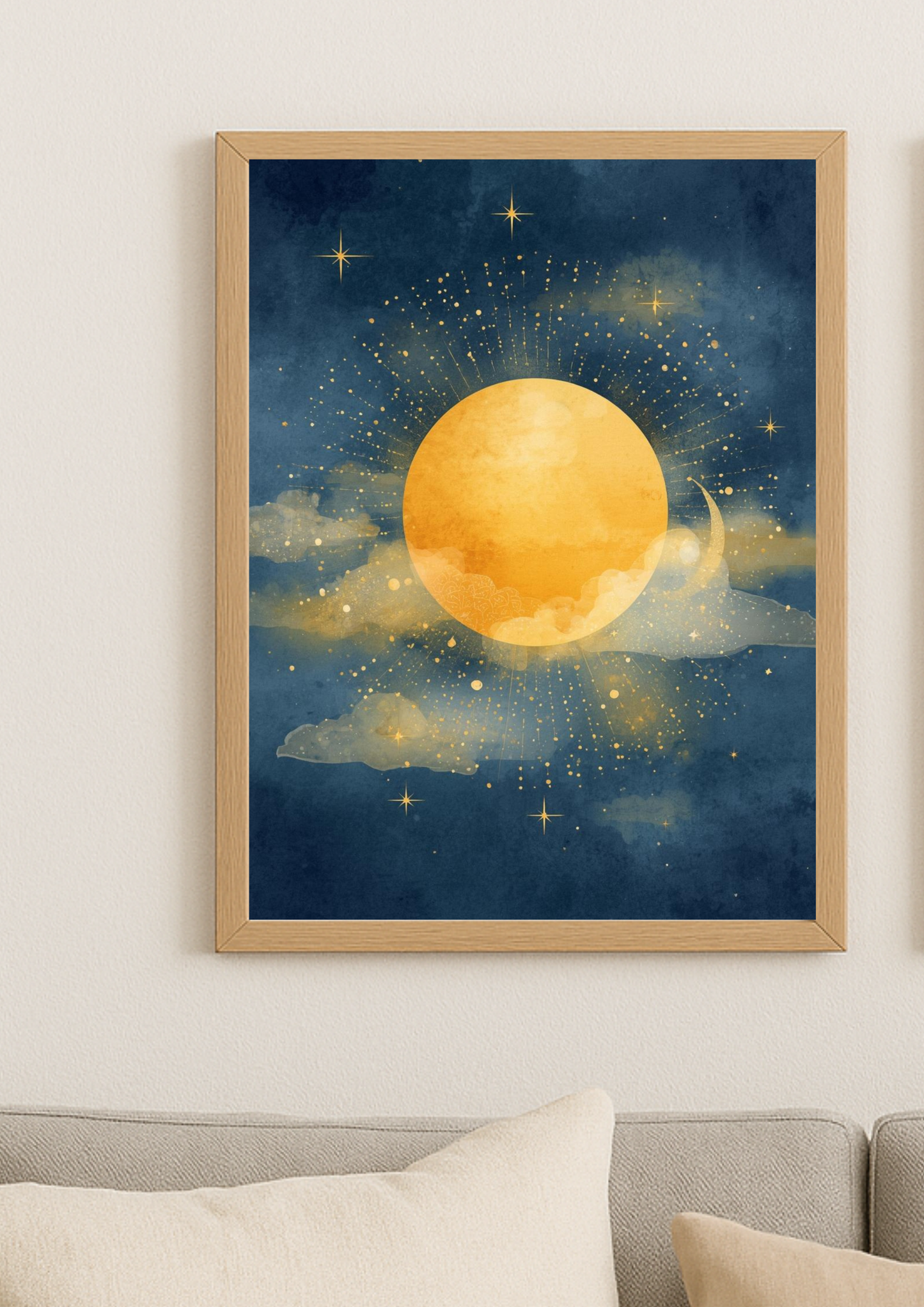 Affiche soleil dorée – Illustration céleste minimaliste – Décoration murale moderne A4