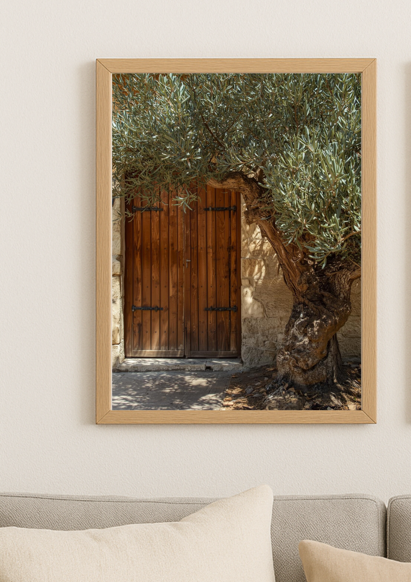 Affiche style provençal – olivier et façade en pierre, décoration salon