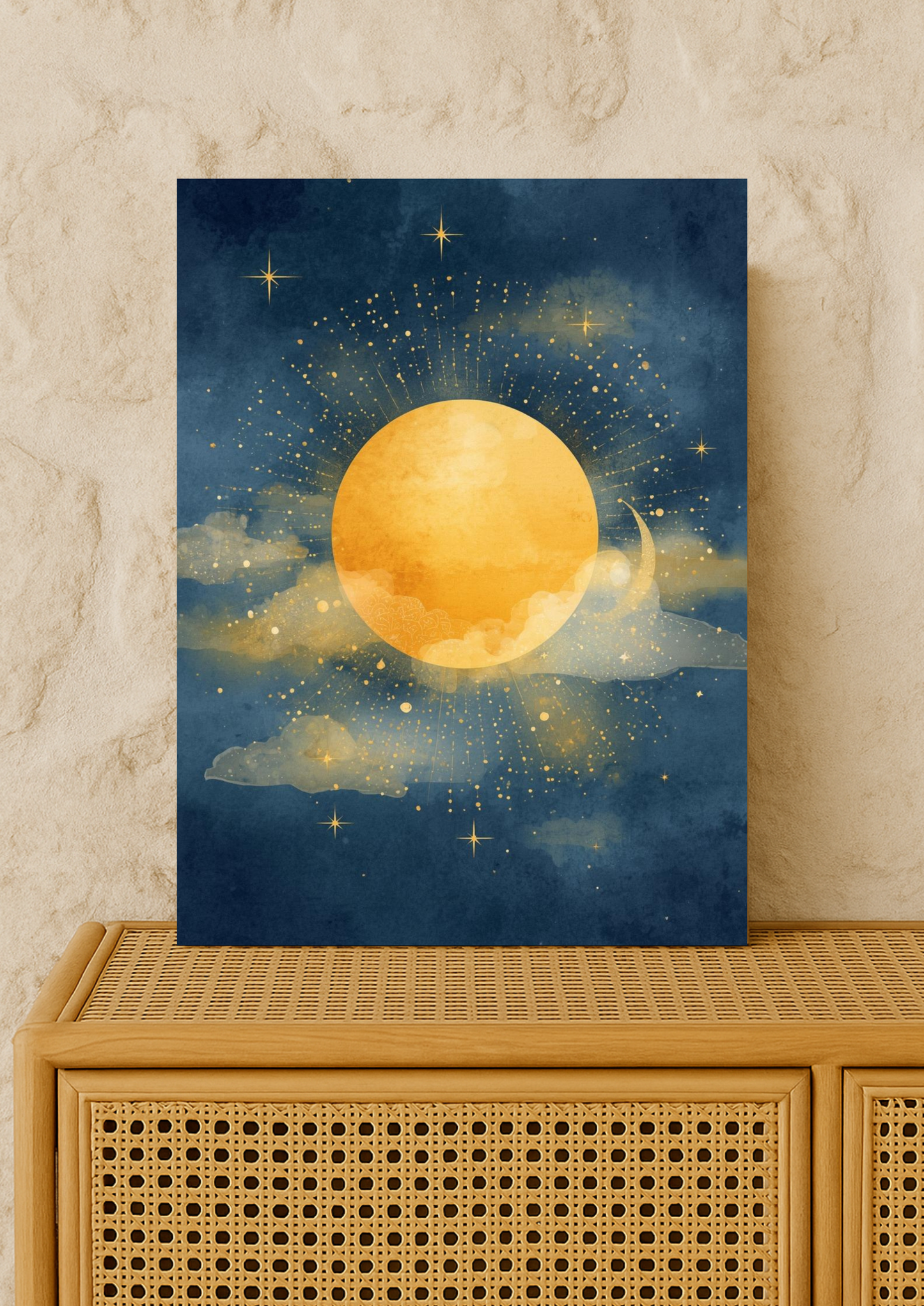 Affiche soleil dorée – Illustration céleste minimaliste – Décoration murale moderne A4