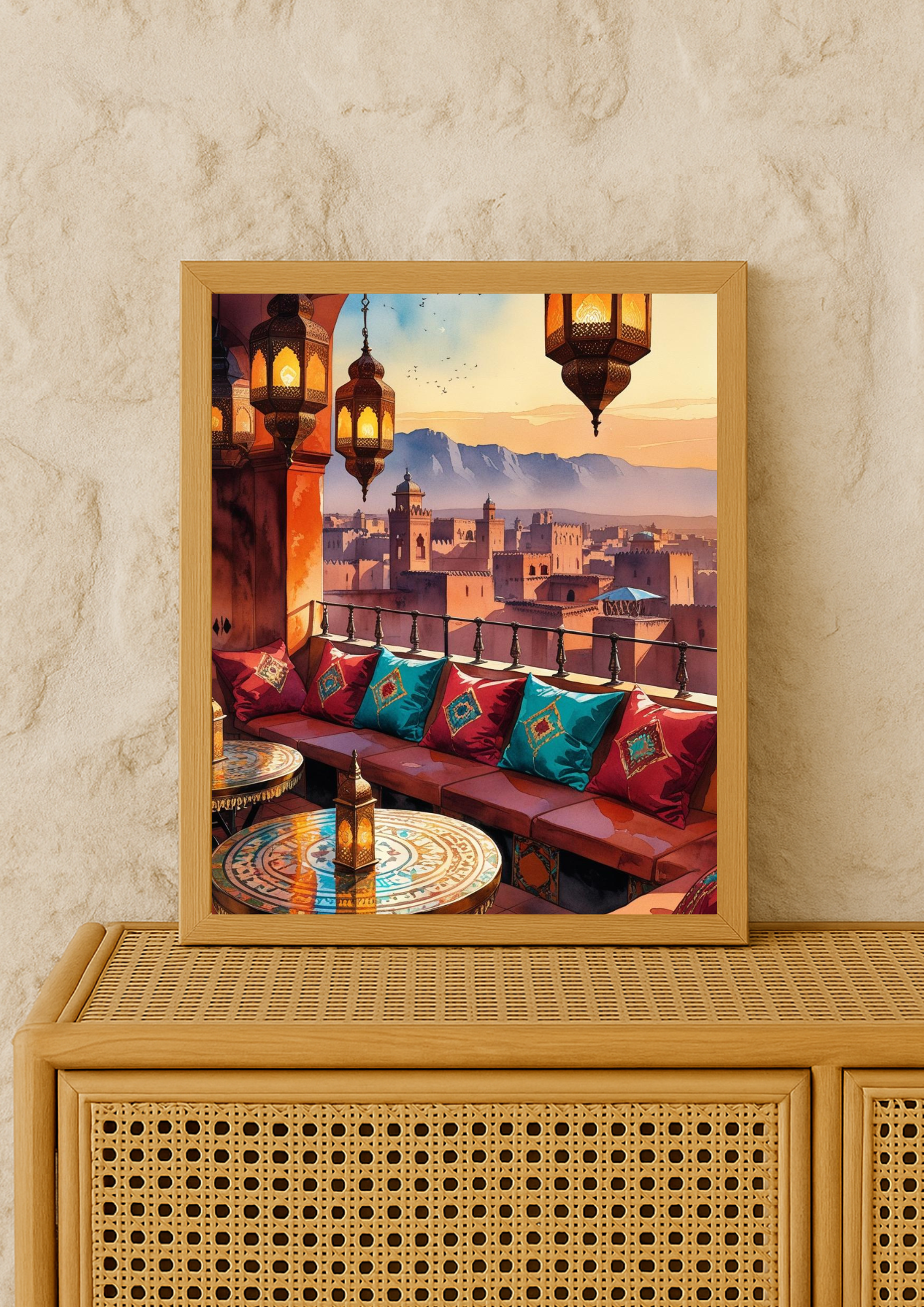 Affiche terrasse de riad marocain au coucher de soleil – lanternes orientales